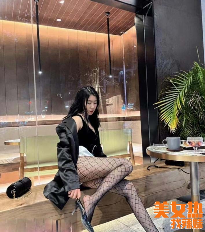 徐州qm万花丛分享一个泉山轻孰护士兼Z的徐州qm性息！